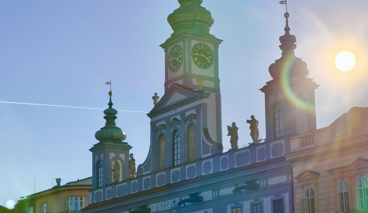 Teplotní zlom. V Budějovicích padla první dvacítka roku