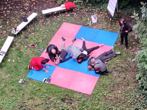 Český projekt kurzů první pomoci pro bezdomovce zaujal v zahraničí