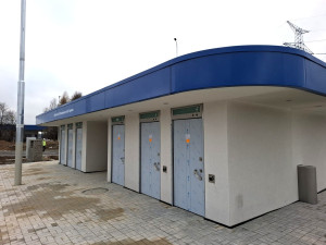 Pravá část dálniční odpočívky prošla modernizací loni