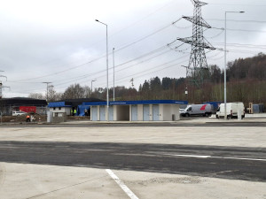 Pravá část dálniční odpočívky prošla modernizací loni