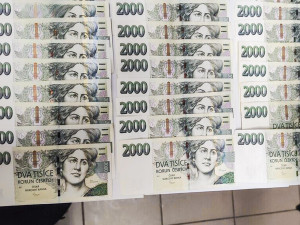 Kabelka vietnamské ženy zapomenutá ve vlaku skutečně ukrývala nefalšovaný poklad