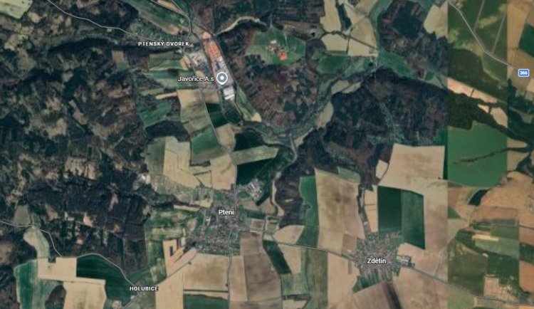 VIDEO: Jako na horské dráze. Místostarosta Ptení projel zdevastovanou krajskou silnici