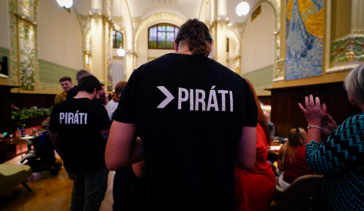 V Blansku zamlčeli hlasy pro Piráty, policisté případ odložili. O úmysl zřejmě nešlo