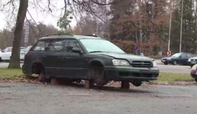 Firma plánuje osminásobně zvýšit kapacitu autovrakoviště v Olomouci