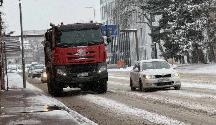 Do Česka se vrátí sníh. Pak přijde obrat a oteplení