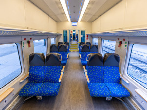 Intenzivní provoz i vandalové dali žralokům zabrat, soupravy RegioShark musely na repasi