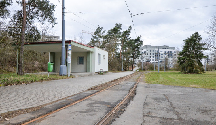 Konečná zastávka tramvajové trati ve Skvrňanech projde rekonstrukcí