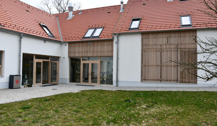 U skanzenu Trocnov na Budějovicku vzniklo návštěvnické centrum za 125 milionů