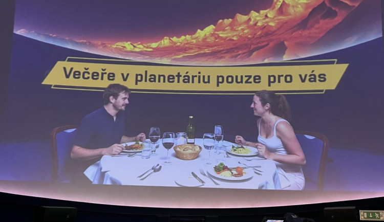 Planetárium iQLANDIE podpořily stovky lidí, stále ale chybí čtvrtina peněz