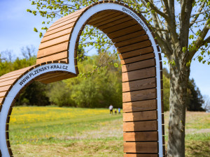 Síť populárních turistických fotopointů má nový přírůstek. A další srdce je na cestě