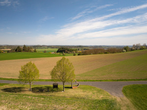 Síť populárních turistických fotopointů má nový přírůstek. A další srdce je na cestě