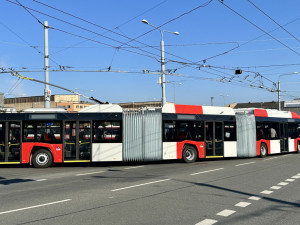 Trolejbusové oslavy ukážou model v měřítku 1:13 i nejdelší vůz v Česku