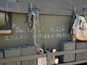 FOTO: Začínají slavnosti svobody, Plzeň ovládla dobová technika a vojenské kempy