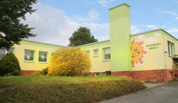 Zloděj totálně zdemoloval vnitřek školky, zařízení je zavřené a škody obrovské