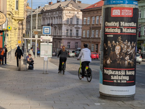 Zájem o sdílená elektrokola je obrovský, město chce dokoupit dalších 150