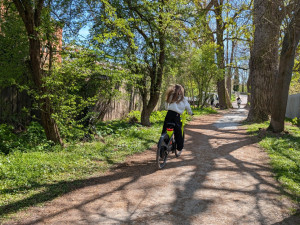 Zájem o sdílená elektrokola je obrovský, město chce dokoupit dalších 150