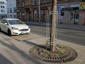 Širší chodníky a více zeleně, Americká třída se promění v bulvár pro pěší