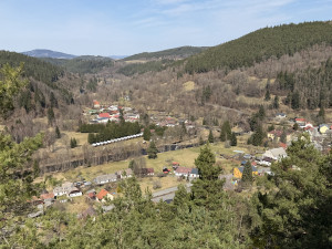 Skrytý klenot Šumavy. Málo známá Maierova skála nabízí výhled, který vás překvapí