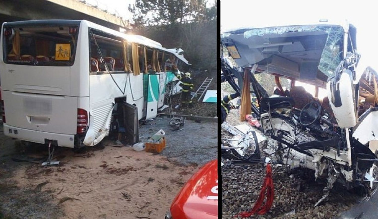 Francouzský autobus plný dětí havaroval nedaleko od Rokycan po sjezdu z D5