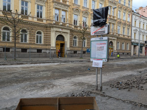 Žádná diskuse a zmatky, zastupitelé řešili už probíhající stavbu na Americké třídě