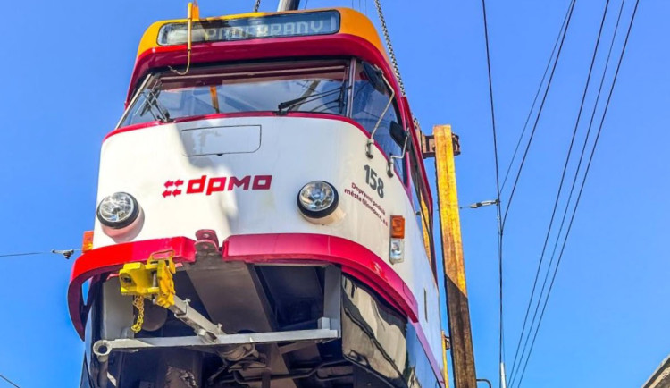Příběh jako z filmové povídky: tramvaj z Olomouce putovala do Poděbrad, čeká ji proměna