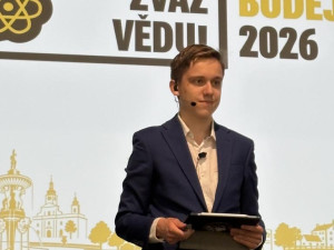 Gymnazista má šanci na státní vyznamenání, vede projekt Zvaž vědu i přednáší o vesmíru