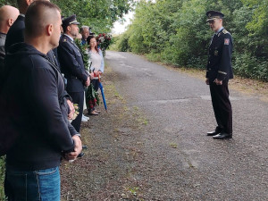 Památku policisty Jiřího Hrubého uctili jeho kolegové společně s rodinou