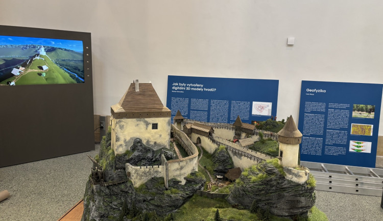 Severočeské muzeum láká na výstavu o hradech, k vidění bude i šest modelů či obléhací stroj