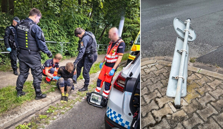 Po zadržení skončil běžec v péči záchranářů. Během honičky ničil majetek