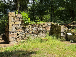 Zaniklá Lučina odkrývá svá tajemství. Z hlíny vystoupily domy, kostel i pivovar