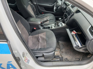 Strážníci schytávají kritiku za prodej služebního auta. Styďte se, píšou jim lidé