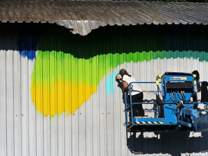 FOTO: Festival WALLZ rozvážil ulice města, umělci ozdobily budovy i vozovku