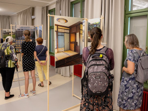 Meziválečnou architekturu Japonska ukazuje nová výstava v Semlerově rezidenci