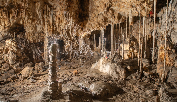 Před 120 lety zmapoval Absolon Kateřinskou jeskyni. Výročí doprovází archeoprohlídky