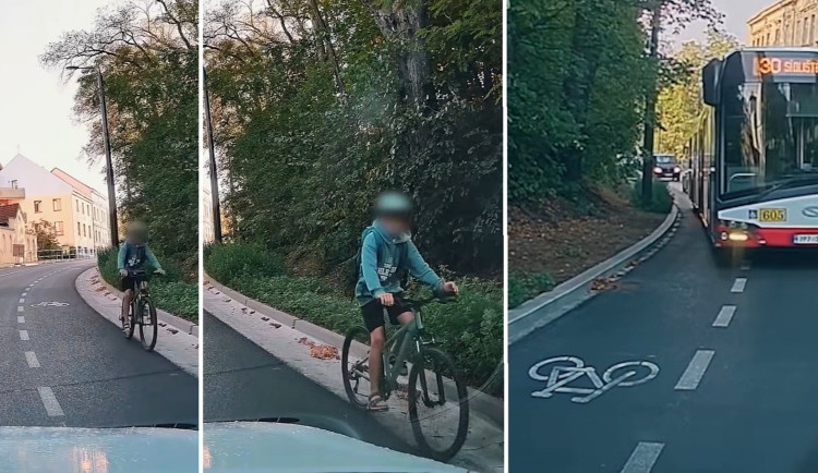 Video zachytilo chlapce na kole, jak sjíždí speciálním cyklopruhem v protisměru