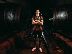 Odkaz na přírodu, průmysl i pivo. FC Viktoria Plzeň představila nové dresy
