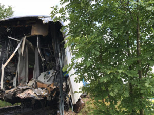 Tři mrtví a desítky zraněných. Od tragédie na železnici u Milavčí uplynulo pět let