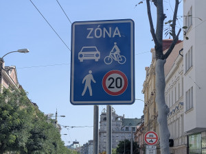 ANKETA: Americká se po úpravě za 40 milionů otevřela pro dopravu. Líbí se vám?