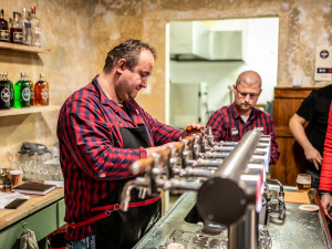 Představení Sedmi spolčených