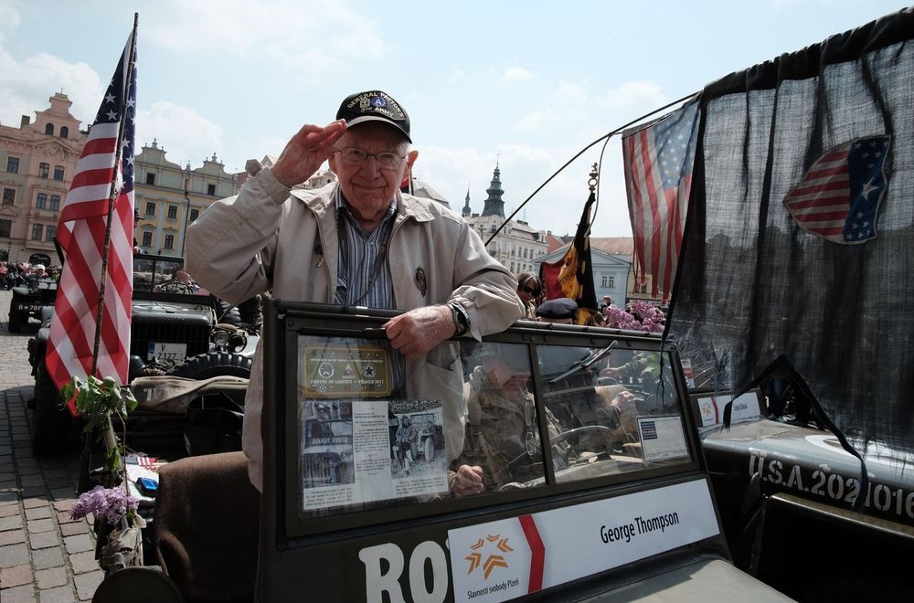 FOTOGALERIE: Veteráni na Slavnostech svobody