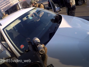 FOTOGALERIE: Policisté a celníci rozprášili gang výrobců nelegálních cigaret