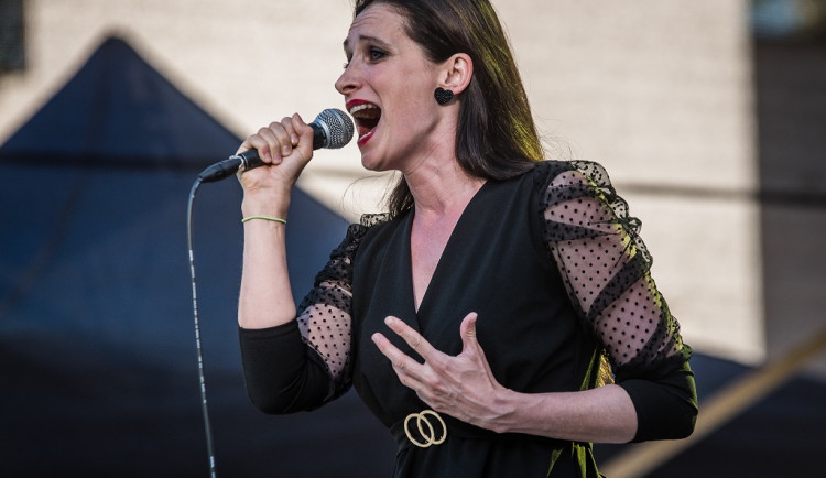 FOTOGALERIE: Děkovný koncert pro dobrovolníky za práci v době korony