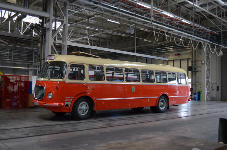 Autobus ŠKODA 706 RTO  č. 51 z roku 1964