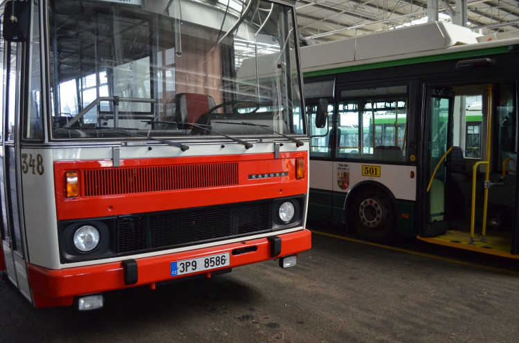 Autobus KAROSA B 731 č. 348 z roku 1986