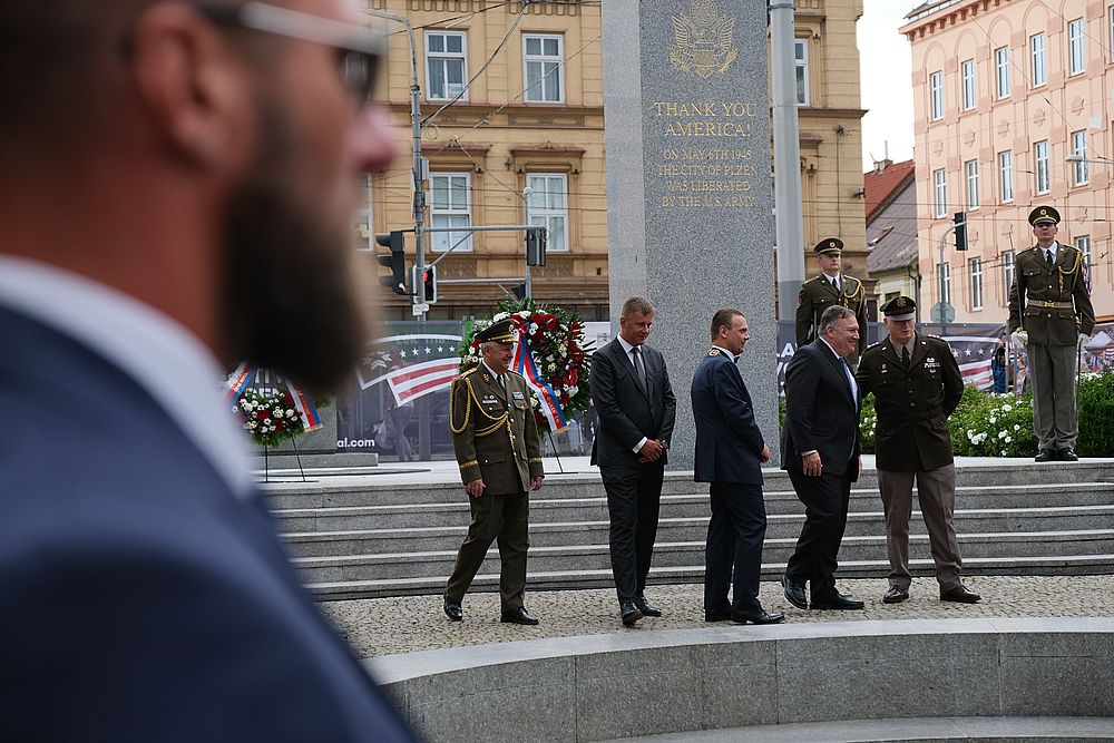 FOTOGALERIE: Mike Pompeo v Plzni