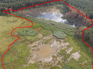 FOTOGALERIE: Zničené bobří hráze u Nýřan a jejich následná oprava