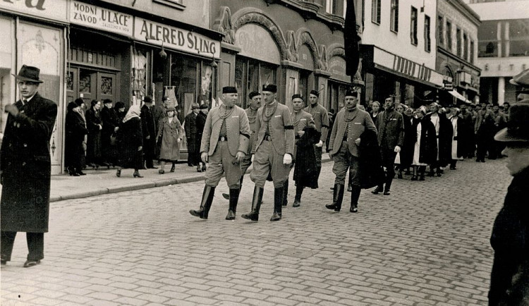 FOTOGALERIE: Vzpomínka na sokola Josefa Beneše