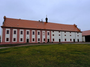 FOTOGALERIE: Dvůr Gigant