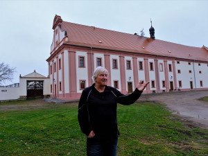 FOTOGALERIE: Dvůr Gigant