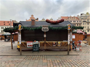 FOTOGALERIE: Uzavřené stánky na vánočních trzích